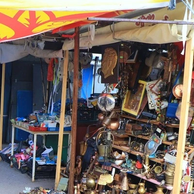 flea-market